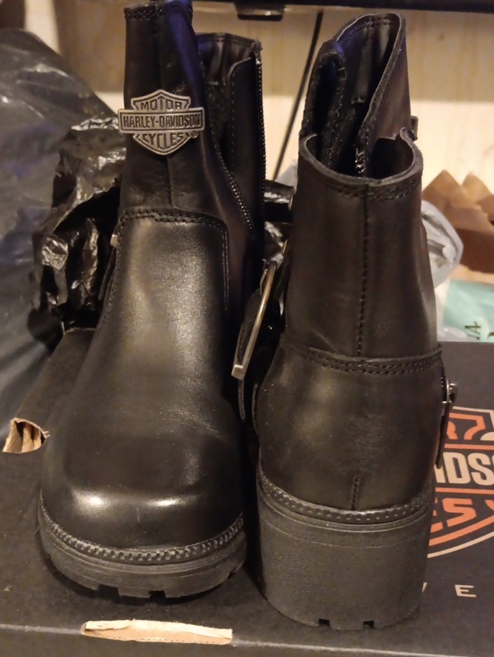 Harley-Davidson Black Leather Moto Buckle Ankle Boots - Picture 2 of 2